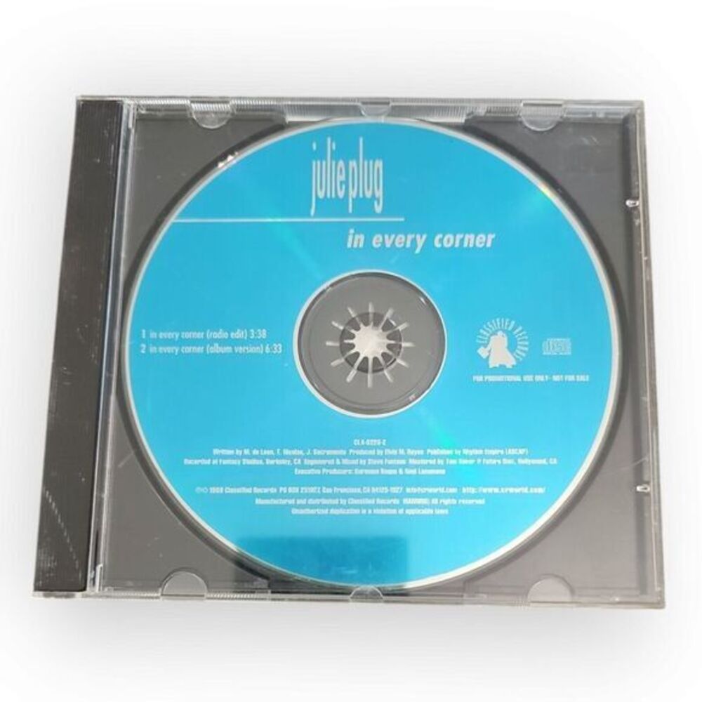 Julie‎ Plug – In Every Corner [1998 Promotional CD Single]